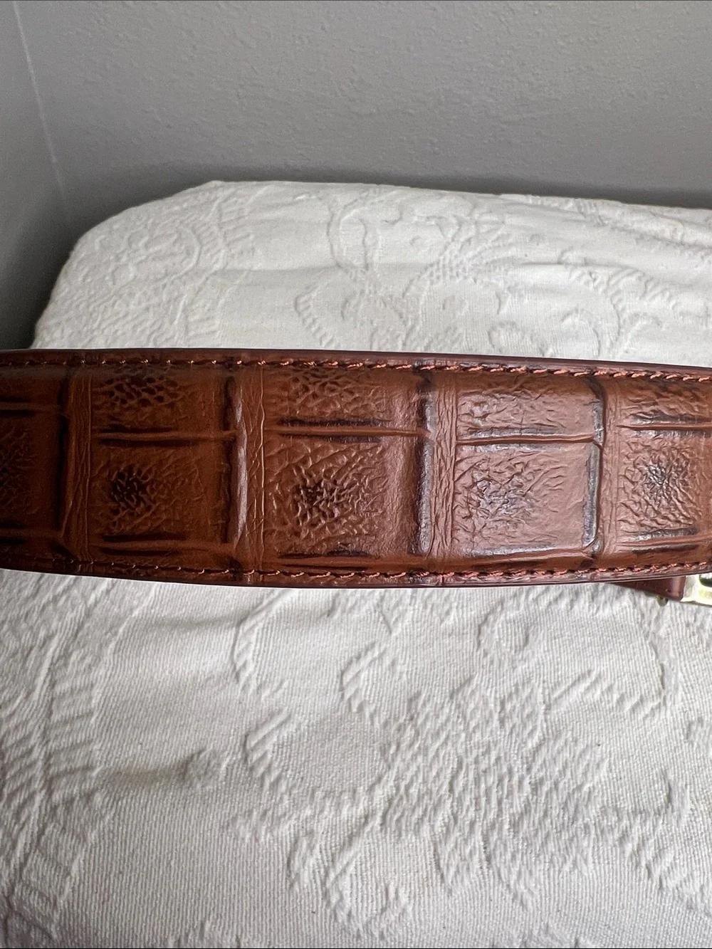 Men's Brown Croc-Embossed Leather Belt with Brass Buckle Size 34